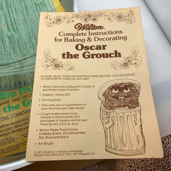 Vintage Wilton Sesame Street Character Oscar the Grouch Retro Cake Tin Pan 1977 - Picture 3 of 13